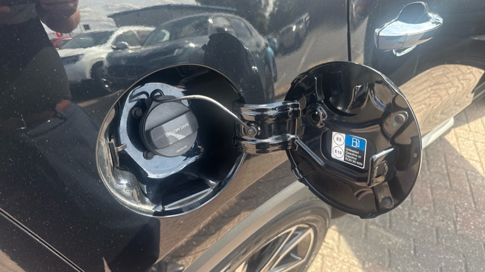 MG ZS 1.5 VTi-TECH Exclusive 5dr Petrol Hatchback - Image 31