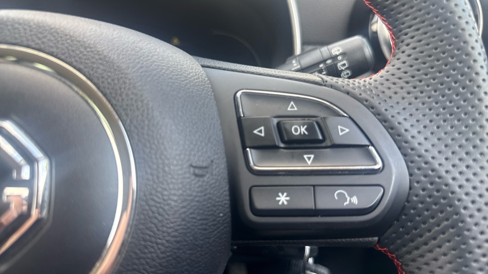 MG ZS 1.5 VTi-TECH Exclusive 5dr Petrol Hatchback - Image 35