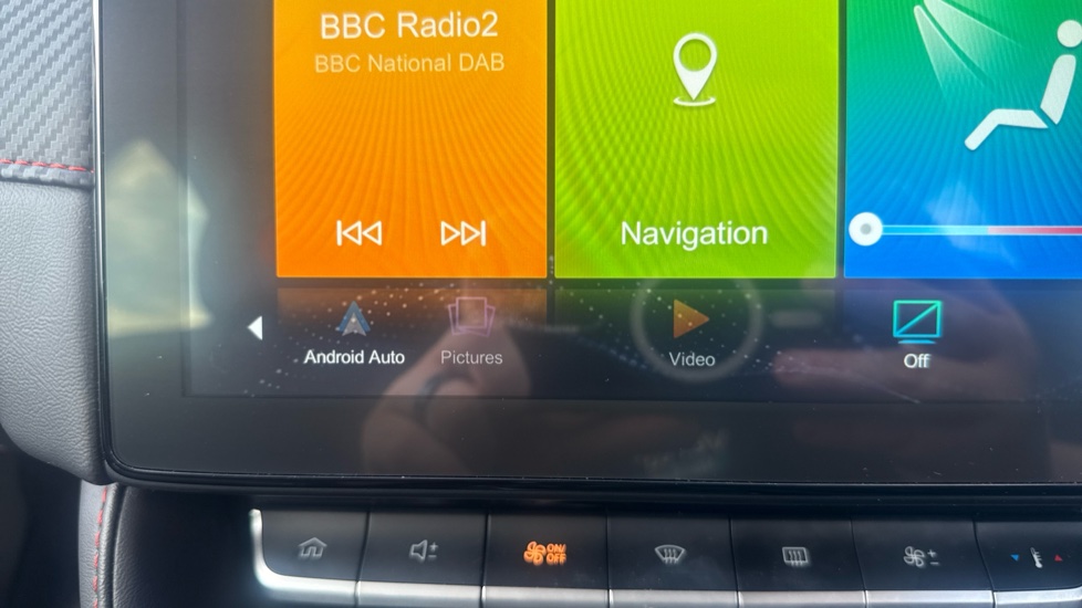 MG ZS 1.5 VTi-TECH Exclusive 5dr Petrol Hatchback - Image 41