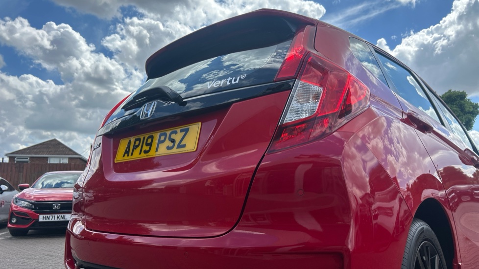 Honda Jazz 1.5 i-VTEC Sport 5dr Navi CVT Petrol Hatchback - Image 38