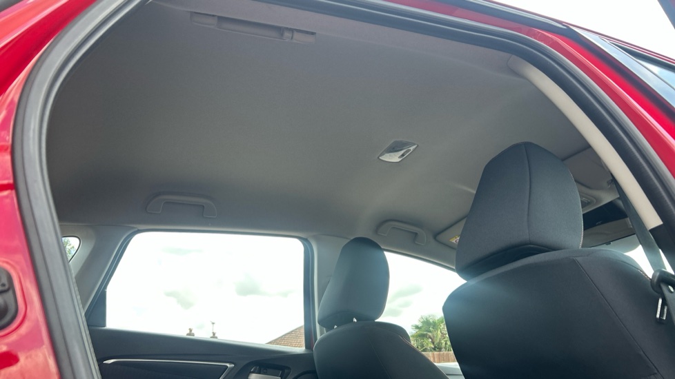 Honda Jazz 1.5 i-VTEC Sport 5dr Navi CVT Petrol Hatchback - Image 44