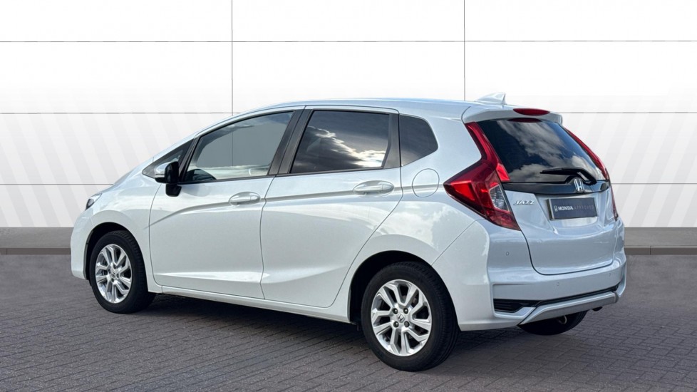Honda Jazz 1.3 i-VTEC SE 5dr Petrol Hatchback - Image 2