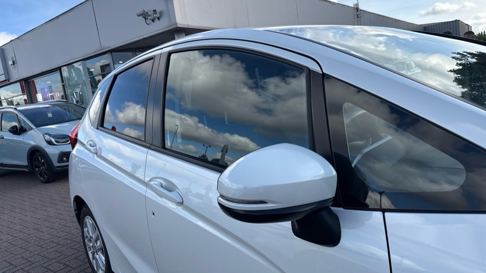 Honda Jazz 1.3 i-VTEC SE 5dr Petrol Hatchback - Image 28