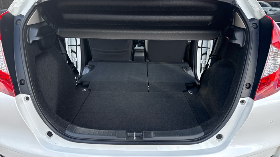 Honda Jazz 1.3 i-VTEC SE 5dr Petrol Hatchback - Image 33