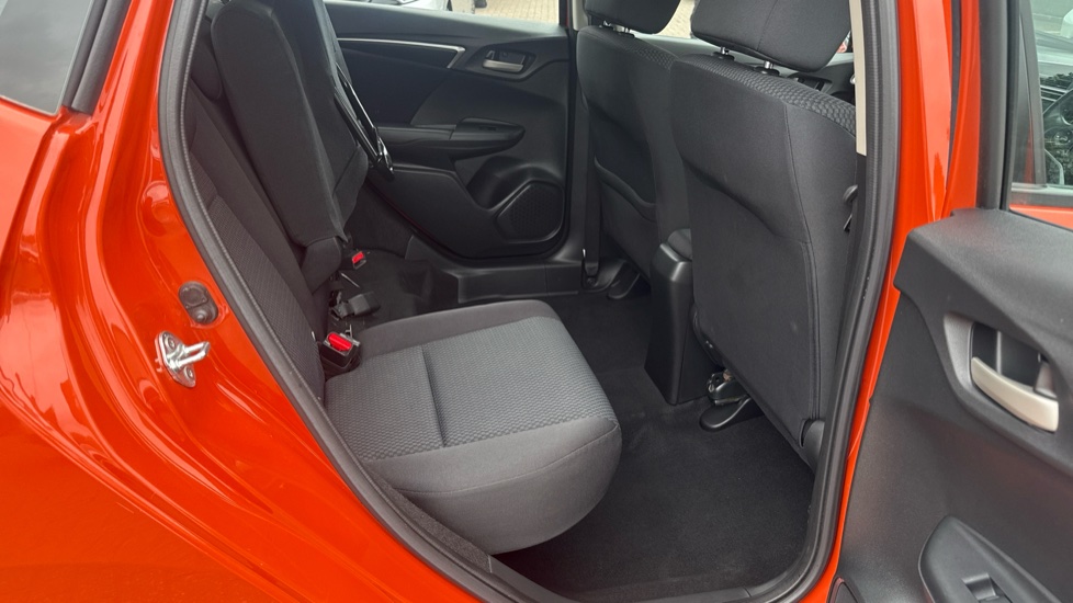 Honda Jazz 1.3 i-VTEC SE 5dr Petrol Hatchback - Image 34