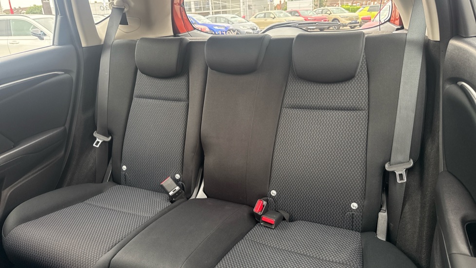 Honda Jazz 1.3 i-VTEC SE 5dr Petrol Hatchback - Image 35