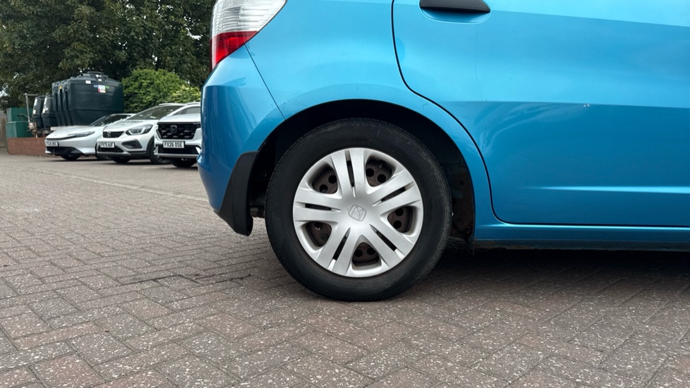 Honda Jazz 1.2 i-VTEC S 5dr [VSA] Petrol Hatchback - Image 7