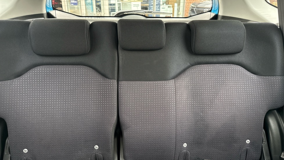 Honda Jazz 1.2 i-VTEC S 5dr [VSA] Petrol Hatchback - Image 15