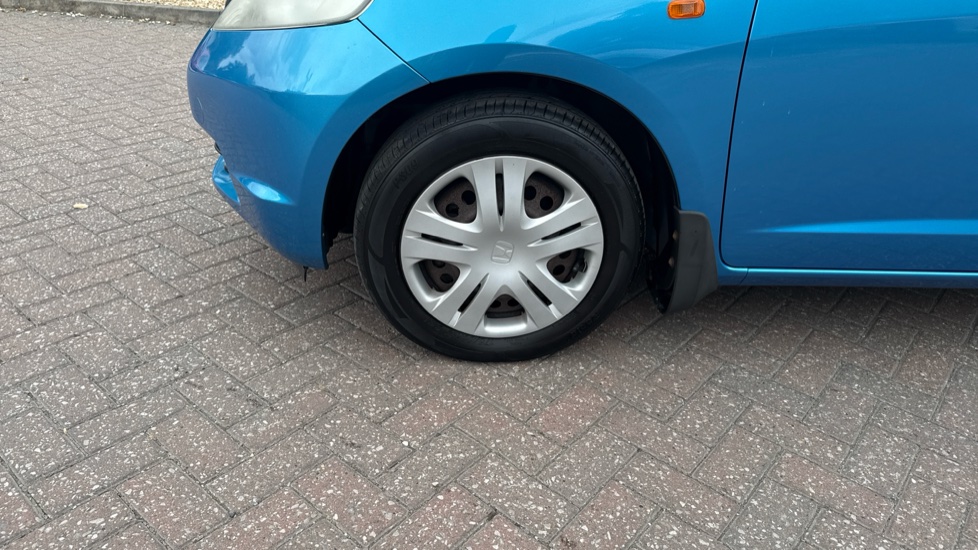Honda Jazz 1.2 i-VTEC S 5dr [VSA] Petrol Hatchback - Image 24