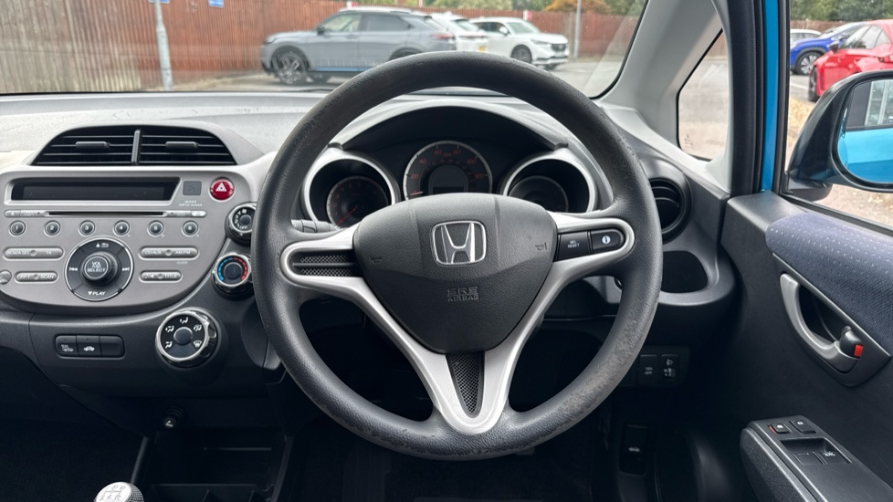 Honda Jazz 1.2 i-VTEC S 5dr [VSA] Petrol Hatchback - Image 31