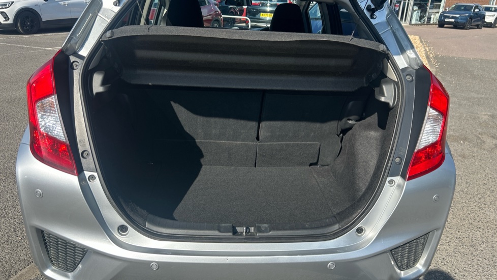 Honda Jazz 1.3 EX 5dr Petrol Hatchback - Image 4