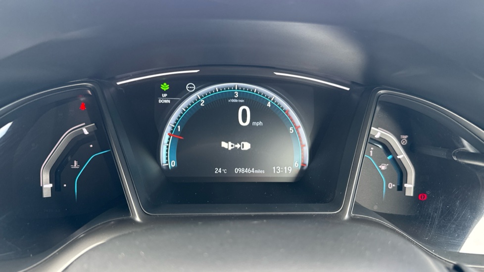 Honda Civic 1.6 i-DTEC SR 5dr Diesel Hatchback - Image 18