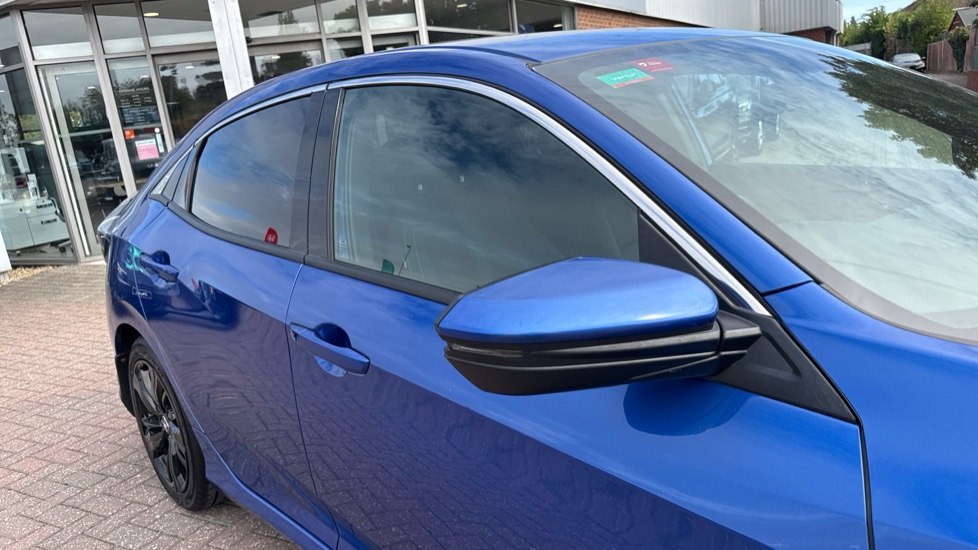 Honda Civic 1.6 i-DTEC SR 5dr Diesel Hatchback - Image 28