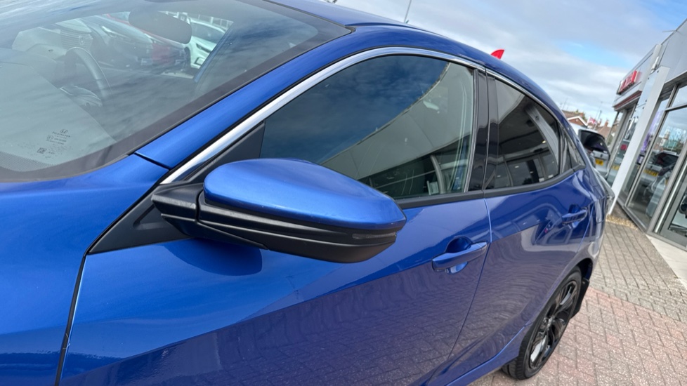 Honda Civic 1.6 i-DTEC SR 5dr Diesel Hatchback - Image 29