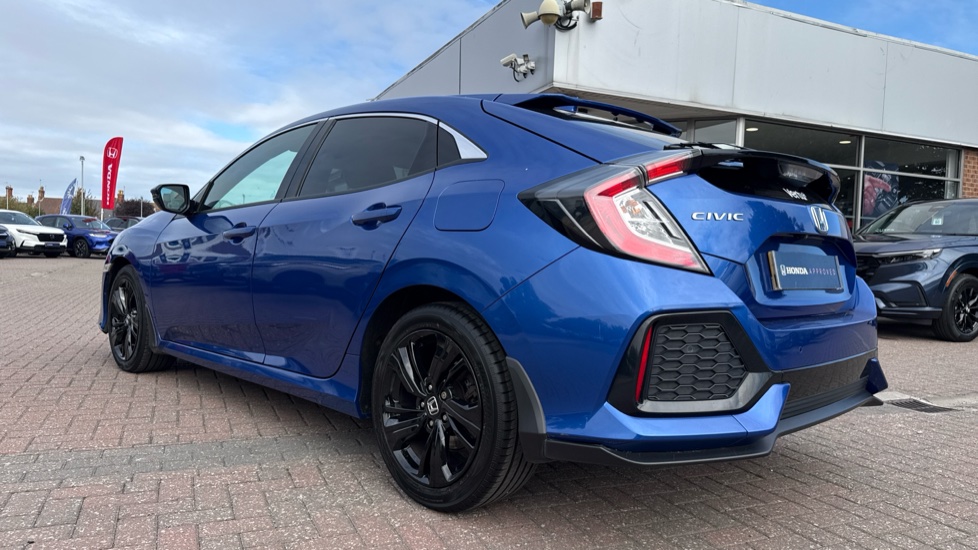 Honda Civic 1.6 i-DTEC SR 5dr Diesel Hatchback - Image 31