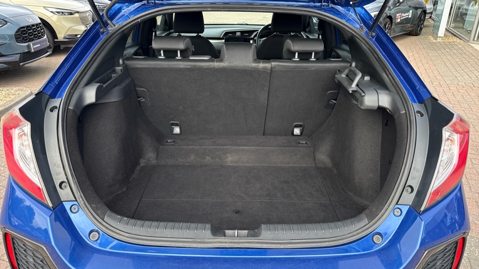 Honda Civic 1.6 i-DTEC SR 5dr Diesel Hatchback - Image 32