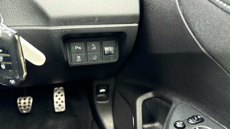 Honda Civic 1.6 i-DTEC SR 5dr Diesel Hatchback - Image 45