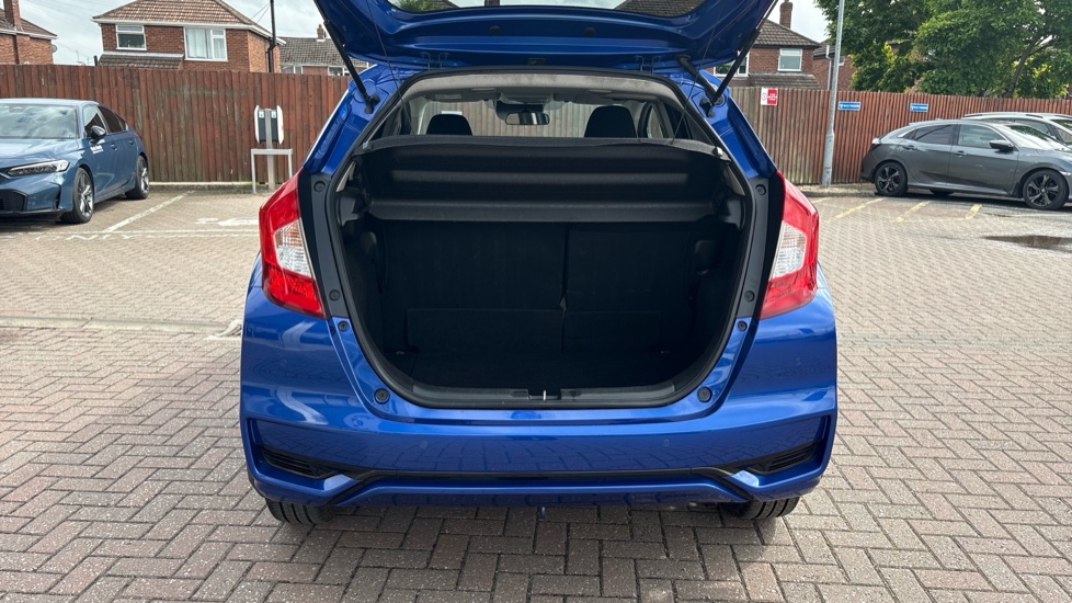 Honda Jazz 1.3 i-VTEC EX Navi 5dr Petrol Hatchback - Image 4