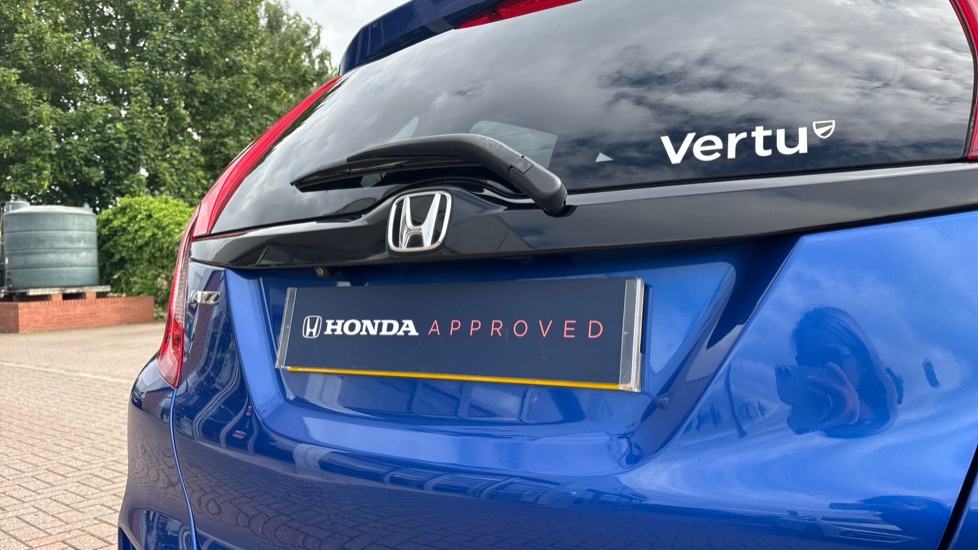 Honda Jazz 1.3 i-VTEC EX Navi 5dr Petrol Hatchback - Image 25