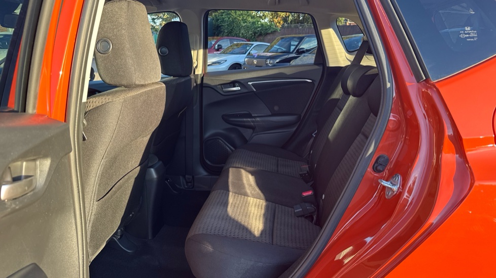 Honda Jazz 1.3 i-VTEC EX 5dr CVT Petrol Hatchback - Image 16