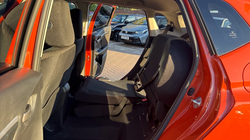 Honda Jazz 1.3 i-VTEC EX 5dr CVT Petrol Hatchback - Image 35