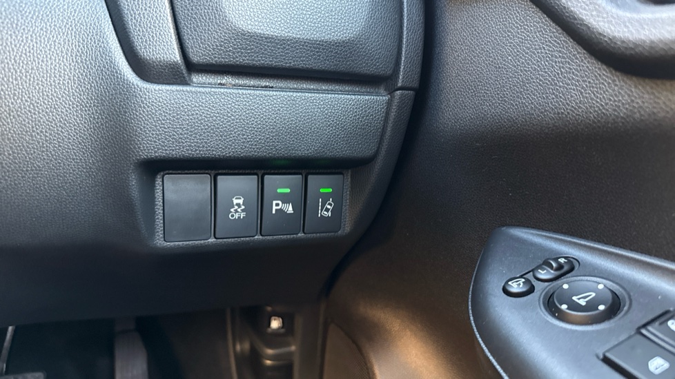 Honda Jazz 1.3 i-VTEC EX 5dr CVT Petrol Hatchback - Image 44