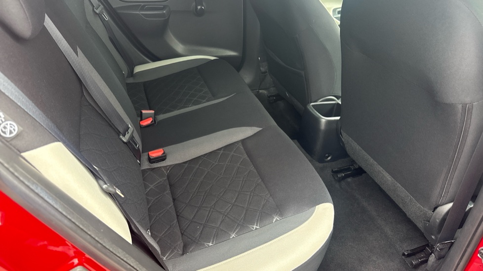 Nissan Micra 0.9 IG-T N-Connecta 5dr Petrol Hatchback - Image 16