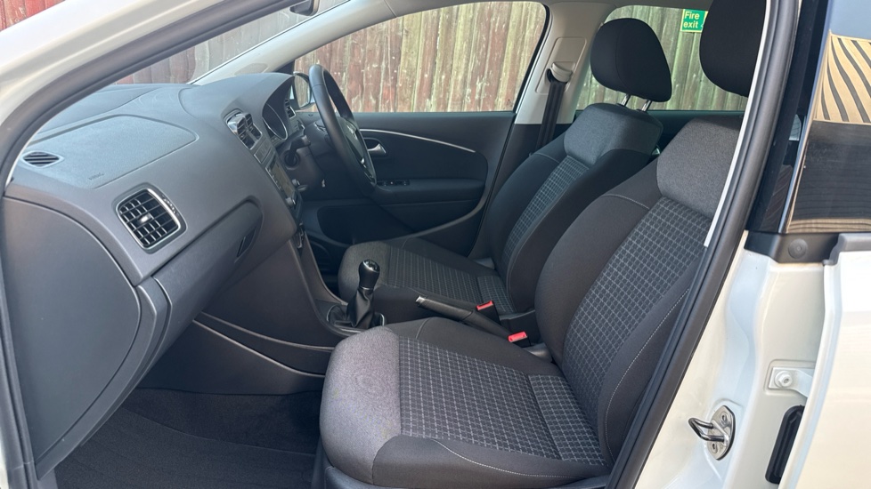 Volkswagen Polo 1.2 TSI Match 5dr Petrol Hatchback - Image 39