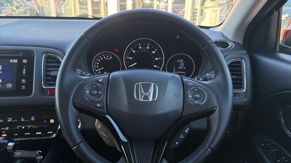 Honda HR-V 1.5 i-VTEC EX CVT 5dr Petrol Hatchback - Image 41