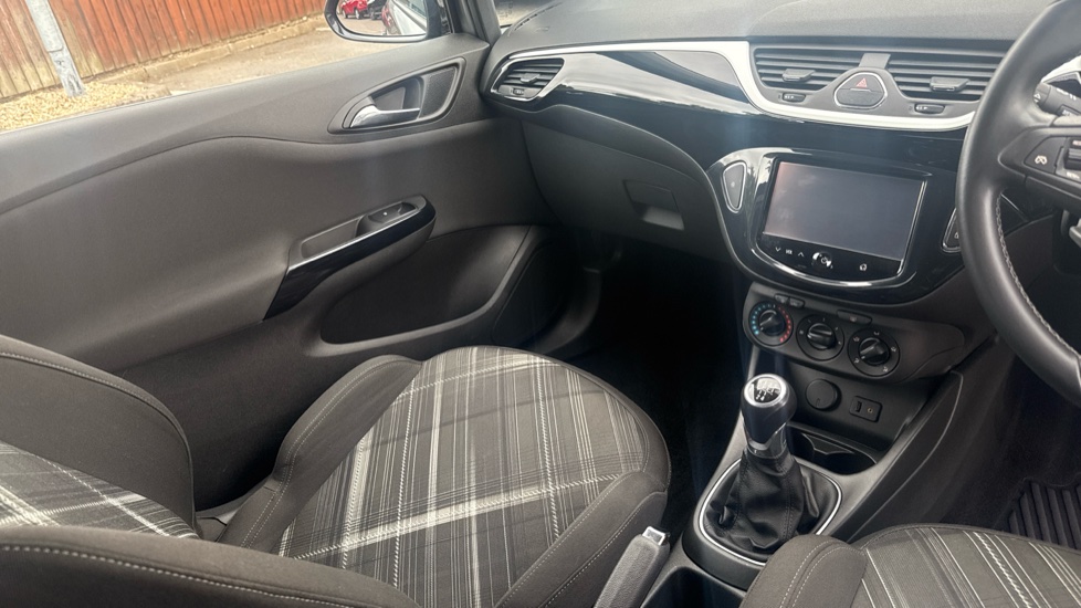 Vauxhall Corsa 1.4 Limited Edition 3dr Petrol Hatchback - Image 14