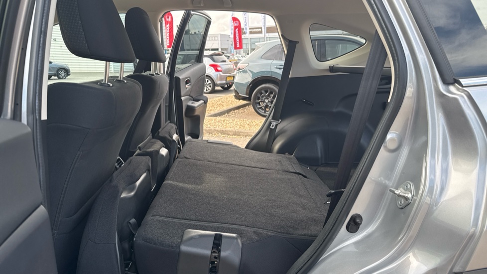 Honda CR-V 1.6 i-DTEC 160 SE Plus 5dr Auto [Nav] Diesel Estate - Image 32