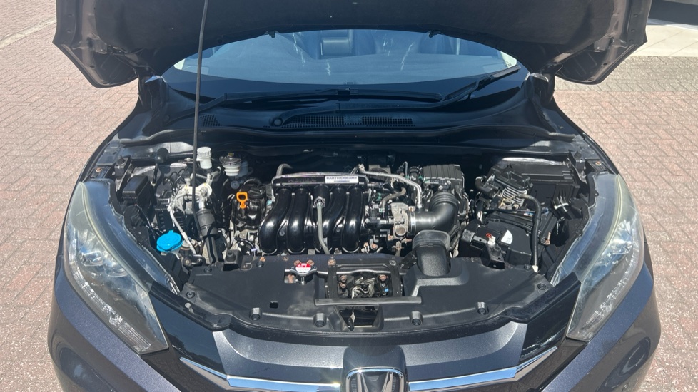 Honda HR-V 1.5 i-VTEC EX 5dr Petrol Hatchback - Image 8