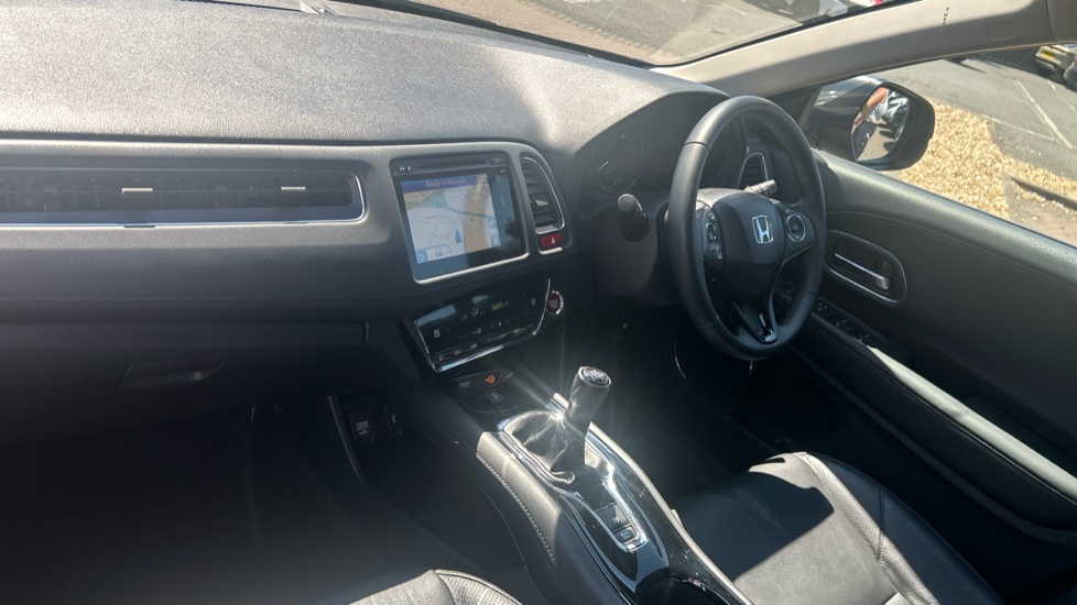 Honda HR-V 1.5 i-VTEC EX 5dr Petrol Hatchback - Image 9