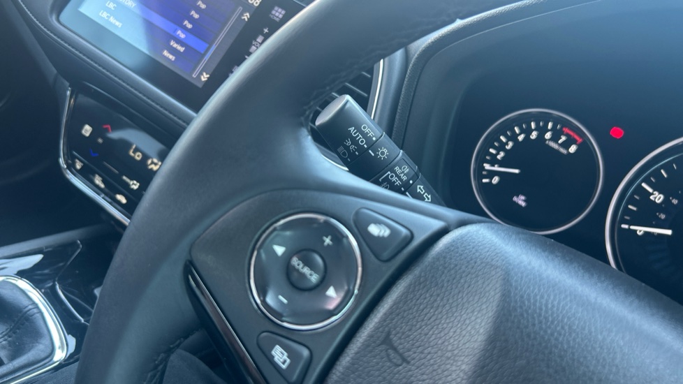 Honda HR-V 1.5 i-VTEC EX 5dr Petrol Hatchback - Image 33