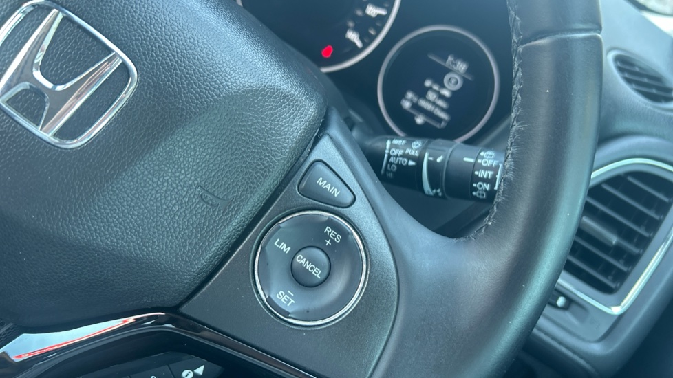 Honda HR-V 1.5 i-VTEC EX 5dr Petrol Hatchback - Image 34
