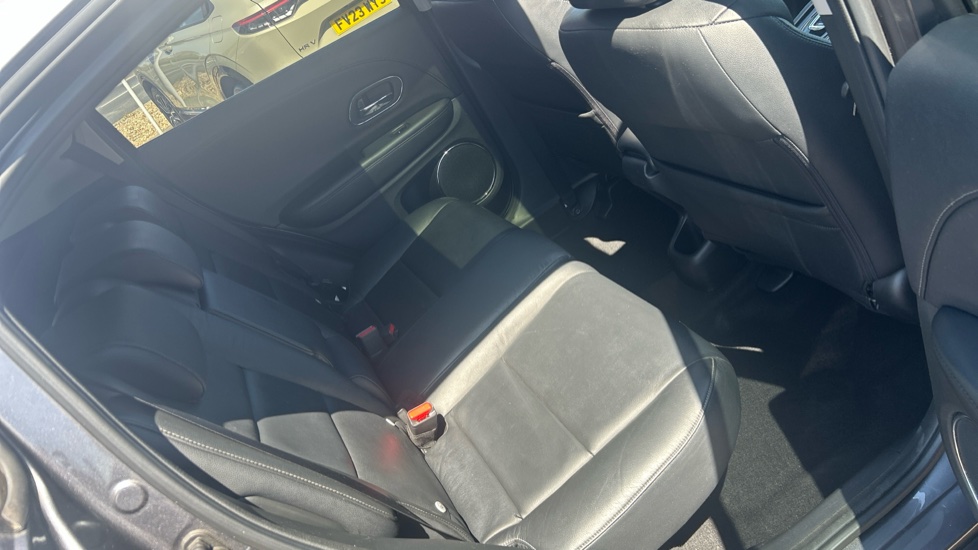 Honda HR-V 1.5 i-VTEC EX 5dr Petrol Hatchback - Image 45