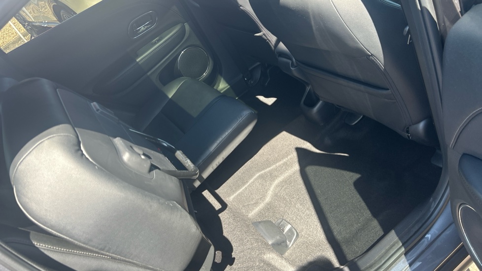 Honda HR-V 1.5 i-VTEC EX 5dr Petrol Hatchback - Image 46