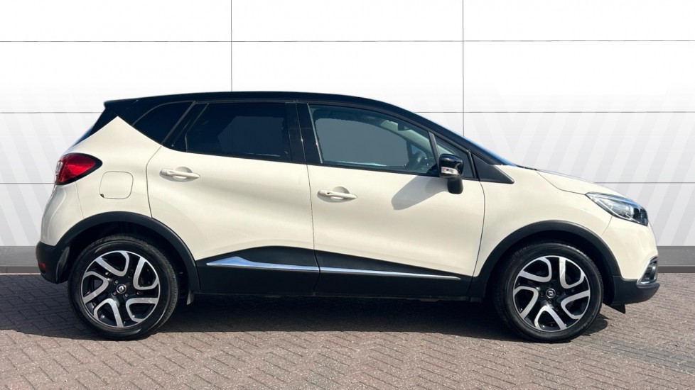 Renault Captur 1.2 TCE Signature Nav 5dr Auto Petrol Hatchback - Image 5