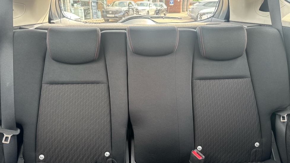 Honda Jazz 1.5 i-VTEC Sport 5dr Petrol Hatchback - Image 15