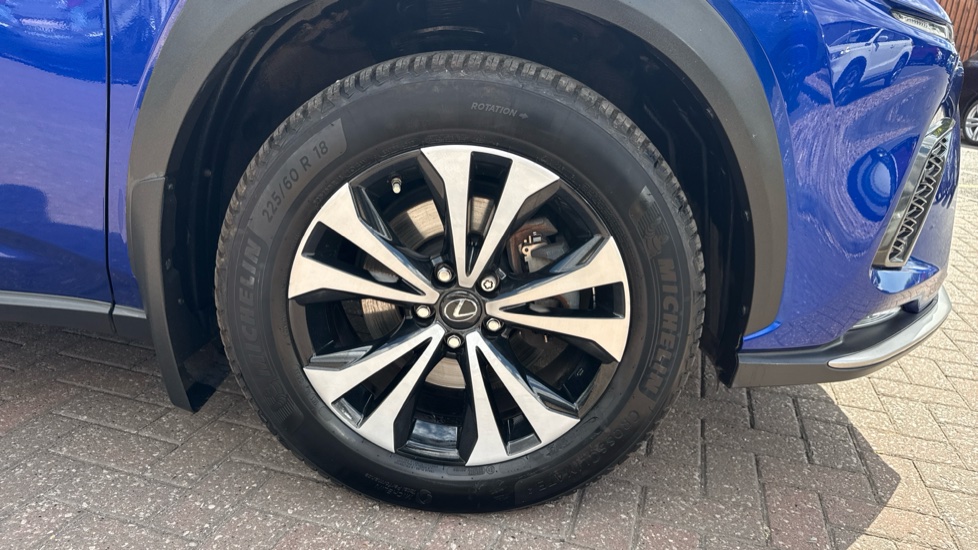 Lexus NX 300h 2.5 F-Sport 5dr CVT [Premier Pack] Hybrid Estate - Image 27