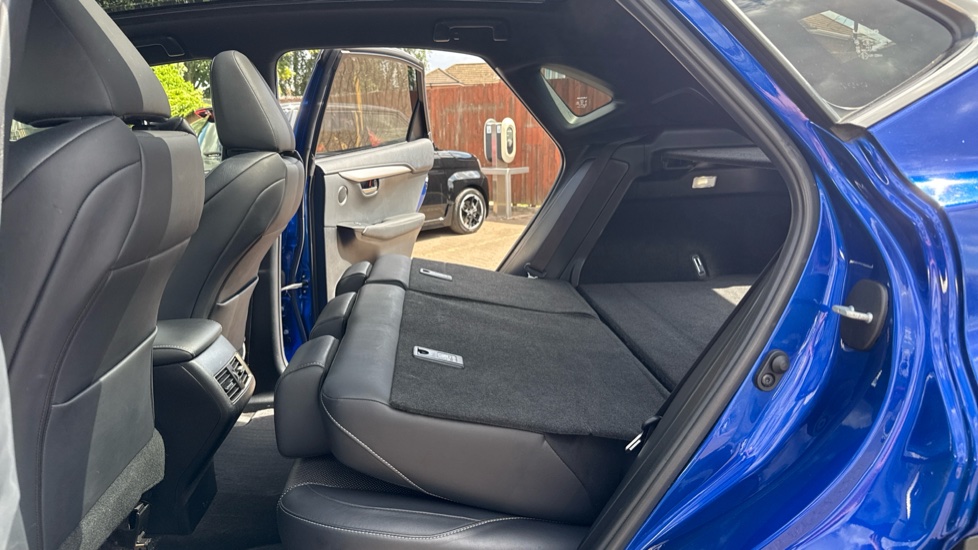 Lexus NX 300h 2.5 F-Sport 5dr CVT [Premier Pack] Hybrid Estate - Image 35
