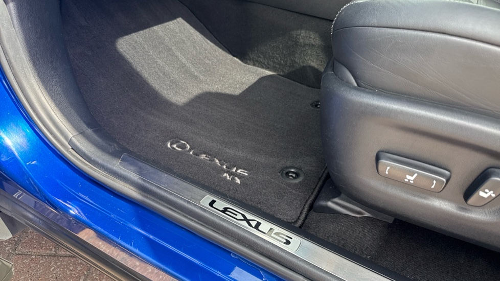 Lexus NX 300h 2.5 F-Sport 5dr CVT [Premier Pack] Hybrid Estate - Image 42