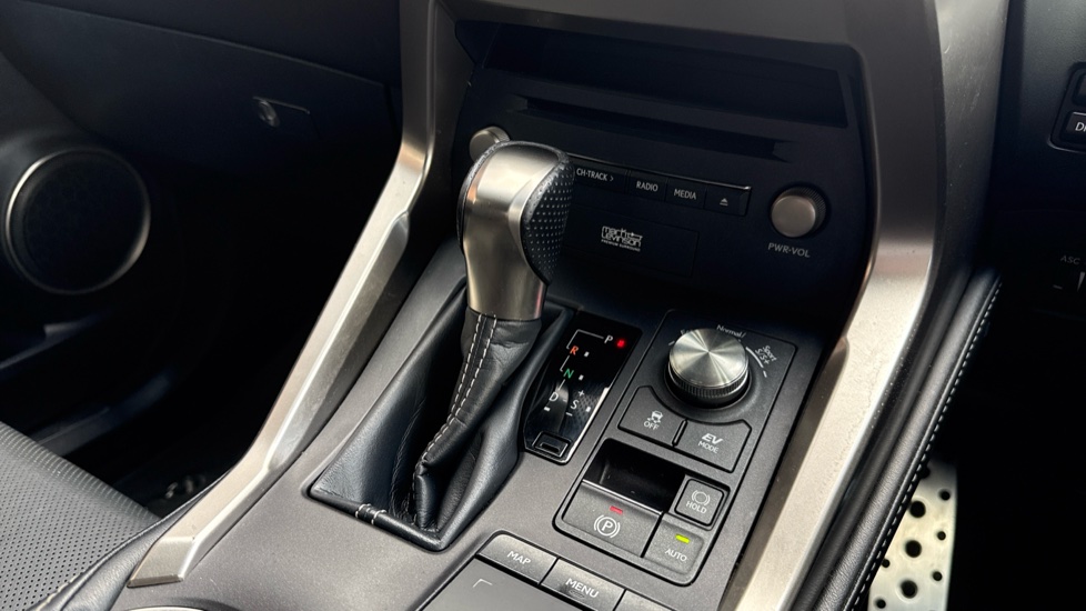 Lexus NX 300h 2.5 F-Sport 5dr CVT [Premier Pack] Hybrid Estate - Image 47