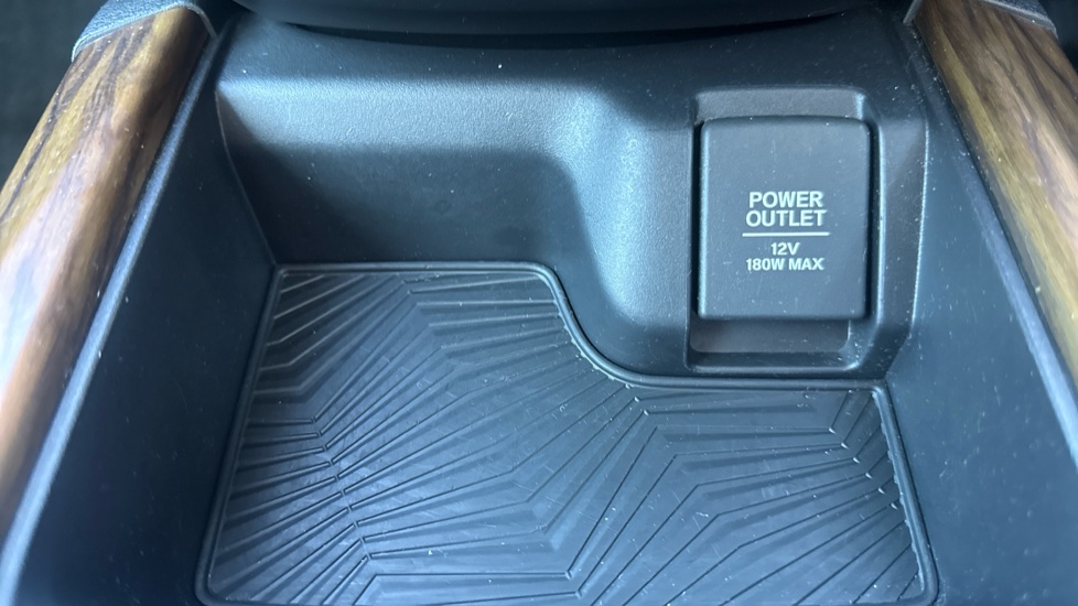 Honda CR-V 1.5 VTEC Turbo SE 5dr 2WD Petrol Estate - Image 39