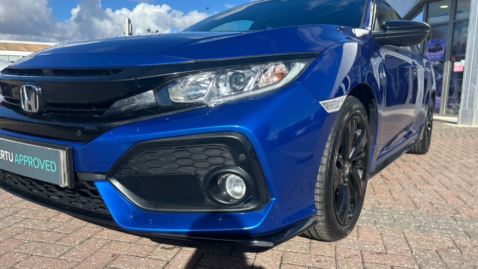 Honda Civic 1.0 VTEC Turbo 126 Sport Line 5dr Petrol Hatchback - Image 34