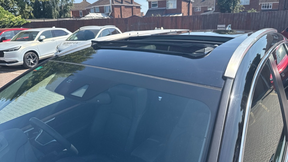 Honda CR-V 1.5 VTEC Turbo EX 5dr Petrol Estate - Image 31
