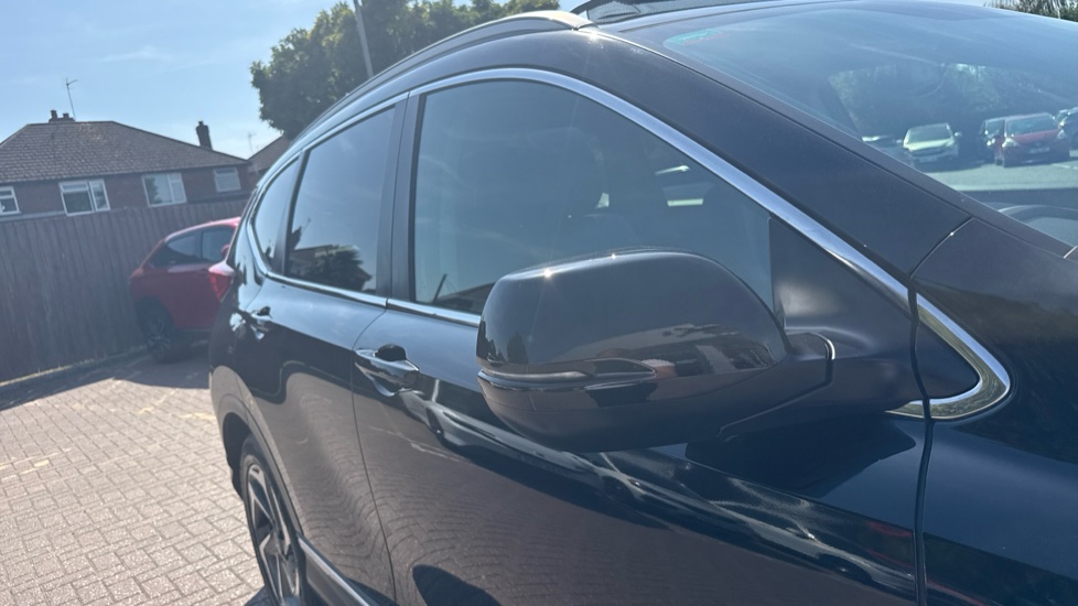 Honda CR-V 1.5 VTEC Turbo EX 5dr Petrol Estate - Image 32