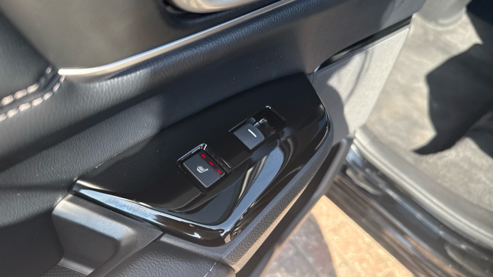 Honda CR-V 1.5 VTEC Turbo EX 5dr Petrol Estate - Image 41
