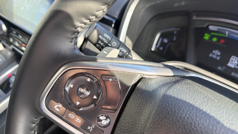 Honda CR-V 2.0 i-MMD Hybrid SR  2WD 5dr eCVT Hybrid Estate - Image 36