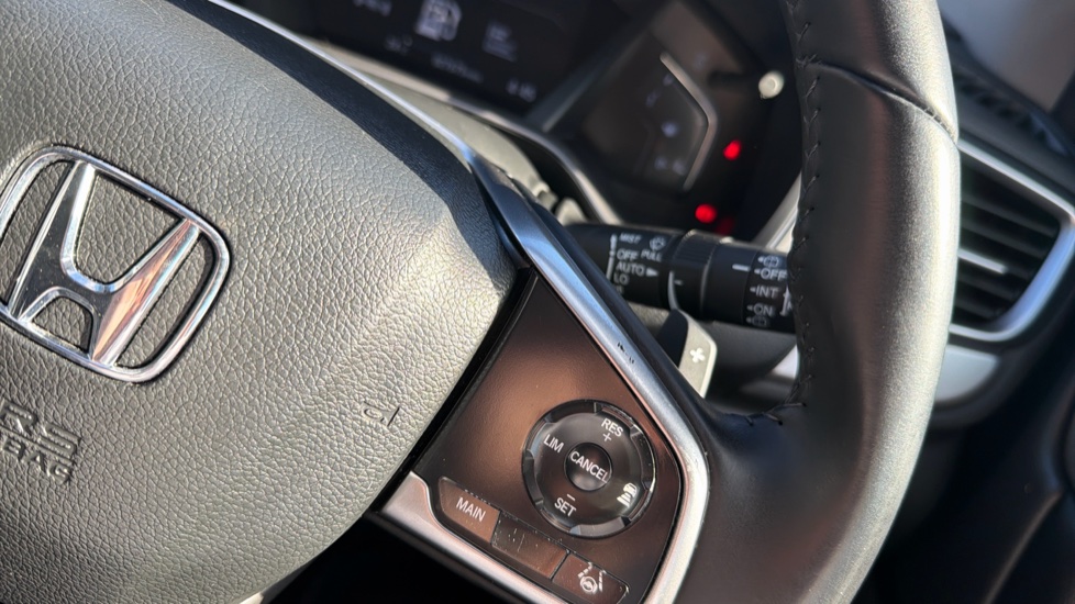 Honda CR-V 2.0 i-MMD Hybrid SR  2WD 5dr eCVT Hybrid Estate - Image 37